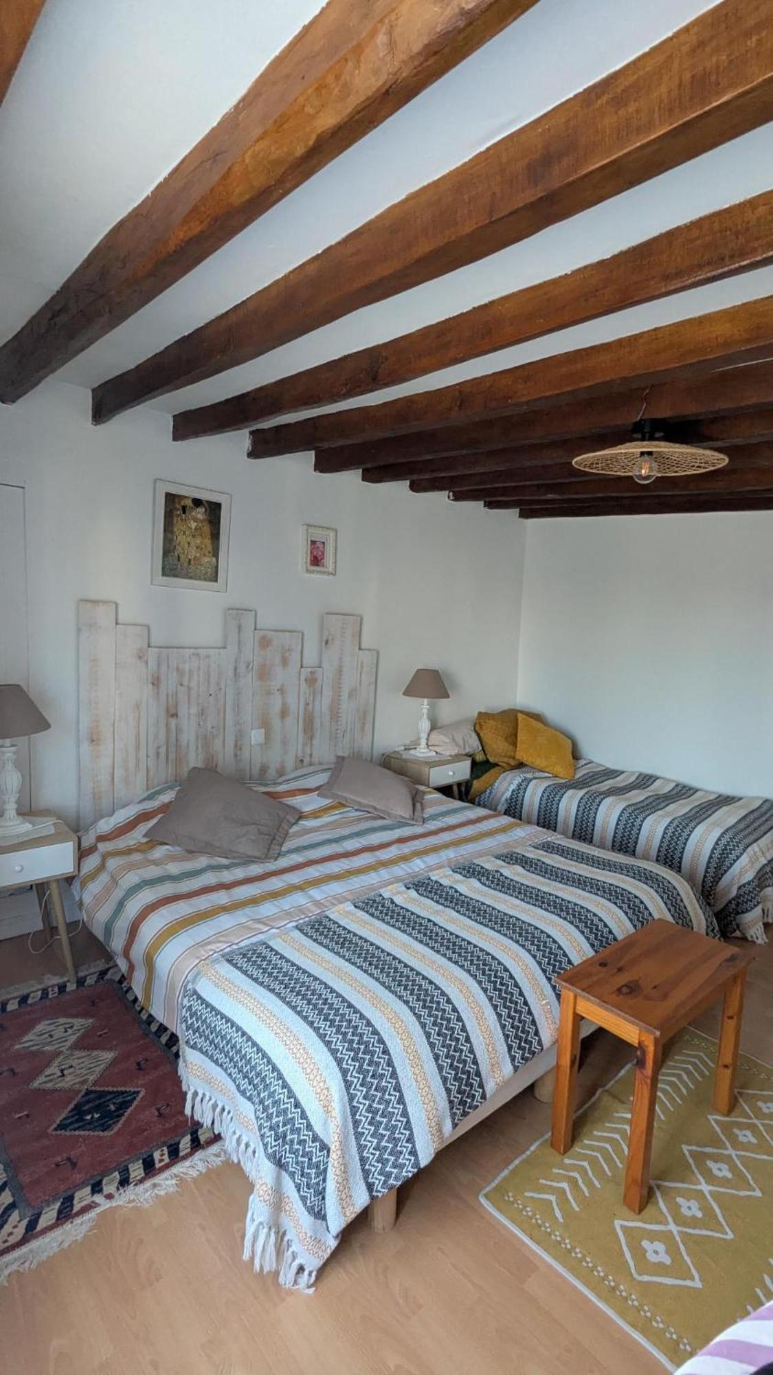 Boissy-le-Chatel La Briarde Triple Pdj Bed & Breakfast エクステリア 写真